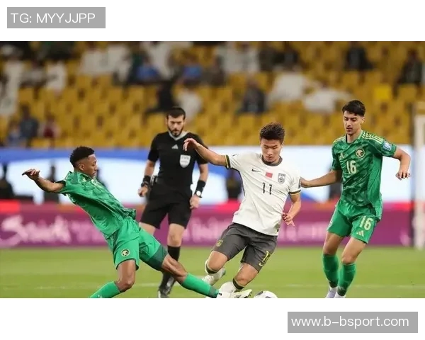 林良铭进球被判越位国安追三球遭遇明显误判引发争议