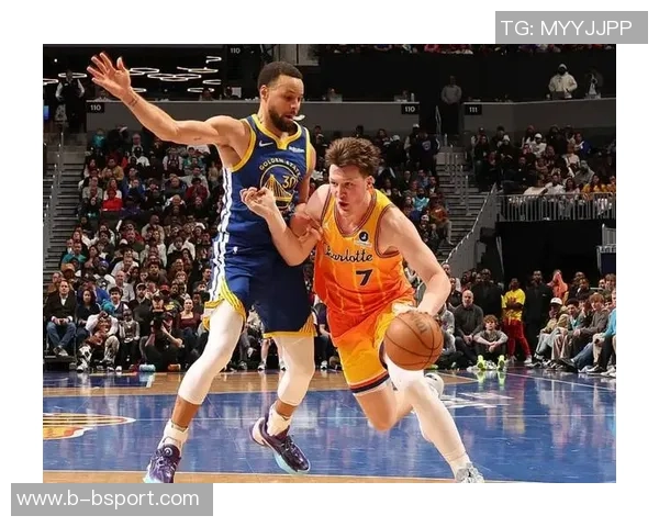 克尼佩尔状态火热近三场场均24分8板三分命中率超高表现引发关注 克尼佩尔状态火热近三场场均24分8板三分命中率超高表现引发关注