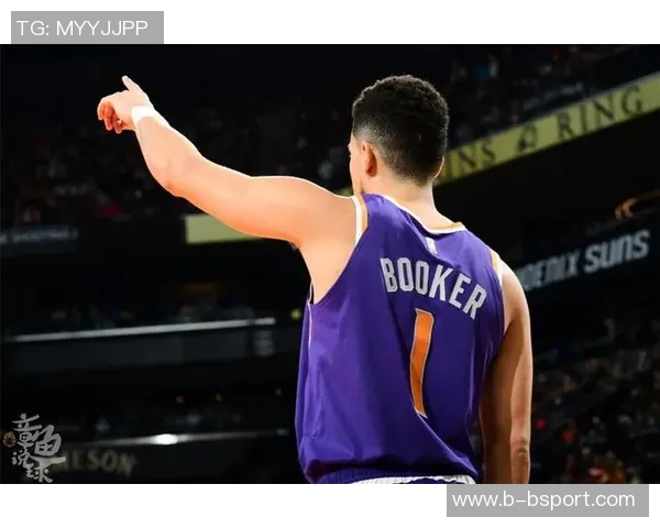 布克表示太阳队焕然一新全队已将上赛季的遗憾抛诸脑后