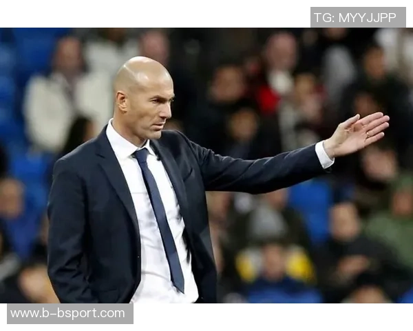 回顾齐达内执教皇马五年辉煌历程十年前今天他首次上任